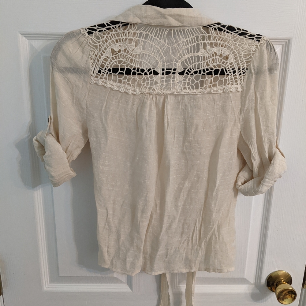 Crochet button down top - Picture 3 of 4